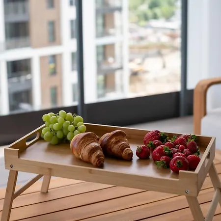 Bulvar & Parking By Alqueen Apartament