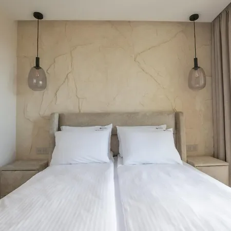 Bulvar & Parking By Alqueen Gdańsk