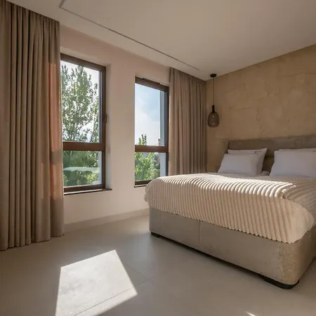 Apartament Bulvar & Parking By Alqueen