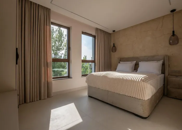 公寓 Bulvar & Parking By Alqueen