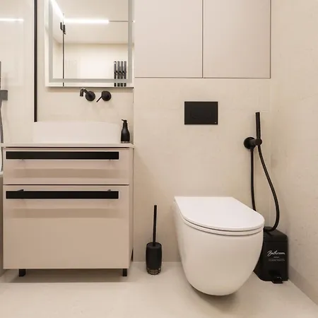 Διαμέρισμα Bulvar & Parking By Alqueen Γκντανσκ